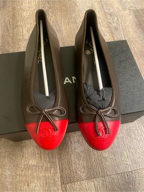 CHANEL by Matthieu Blazy Dark Brown Leather Ballet Flats with Red toe